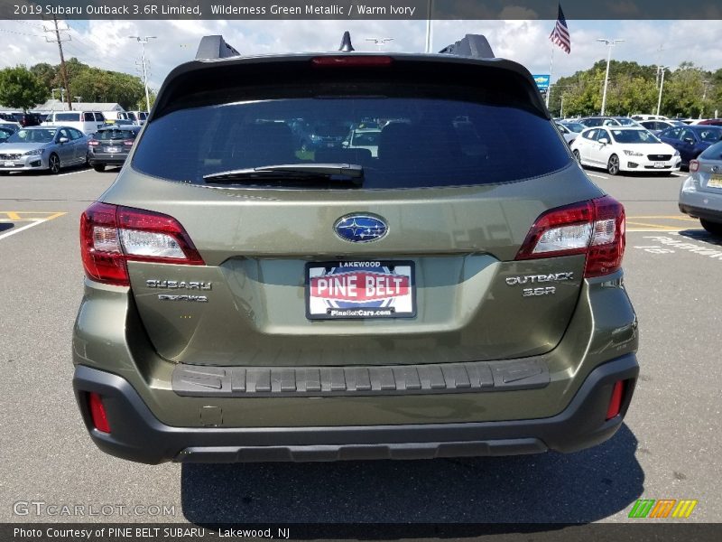Wilderness Green Metallic / Warm Ivory 2019 Subaru Outback 3.6R Limited