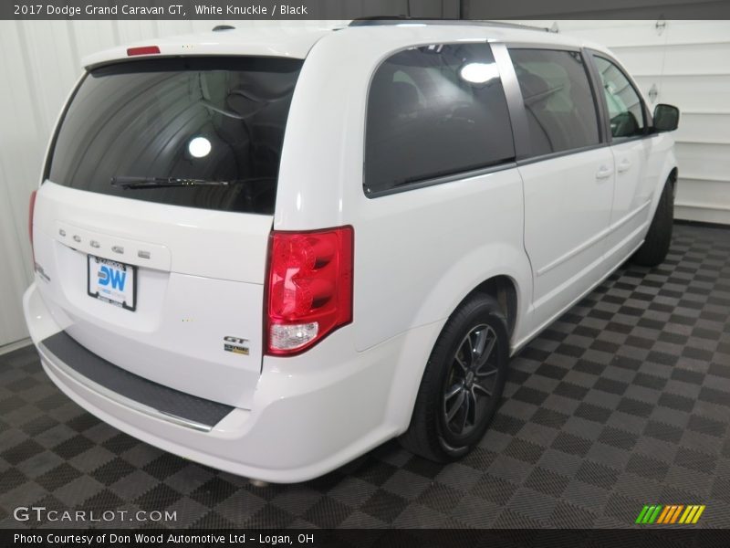 White Knuckle / Black 2017 Dodge Grand Caravan GT