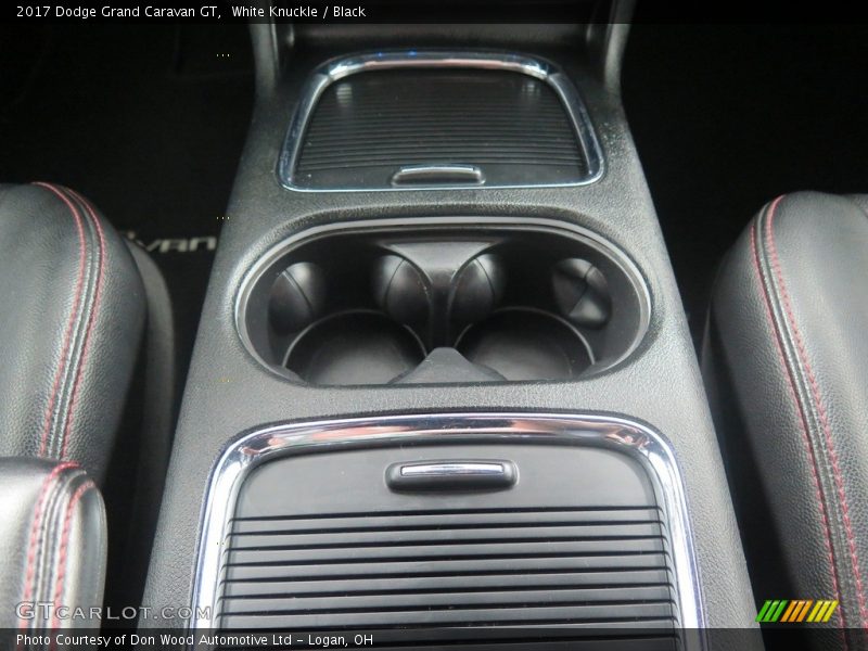 White Knuckle / Black 2017 Dodge Grand Caravan GT