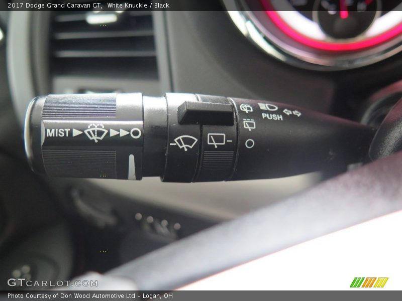 White Knuckle / Black 2017 Dodge Grand Caravan GT