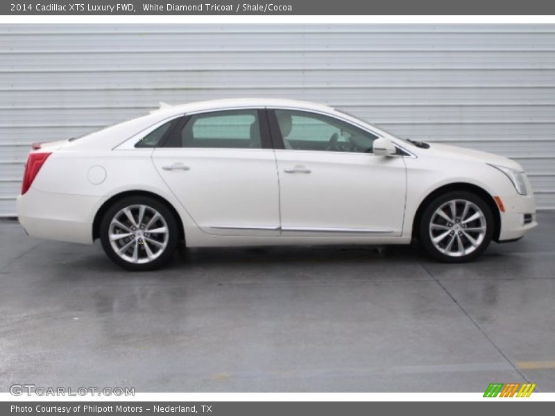 White Diamond Tricoat / Shale/Cocoa 2014 Cadillac XTS Luxury FWD