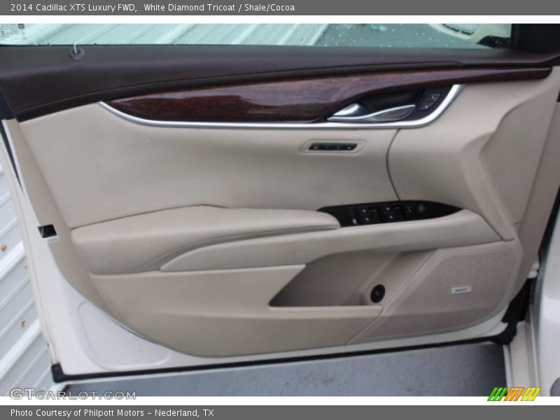 White Diamond Tricoat / Shale/Cocoa 2014 Cadillac XTS Luxury FWD
