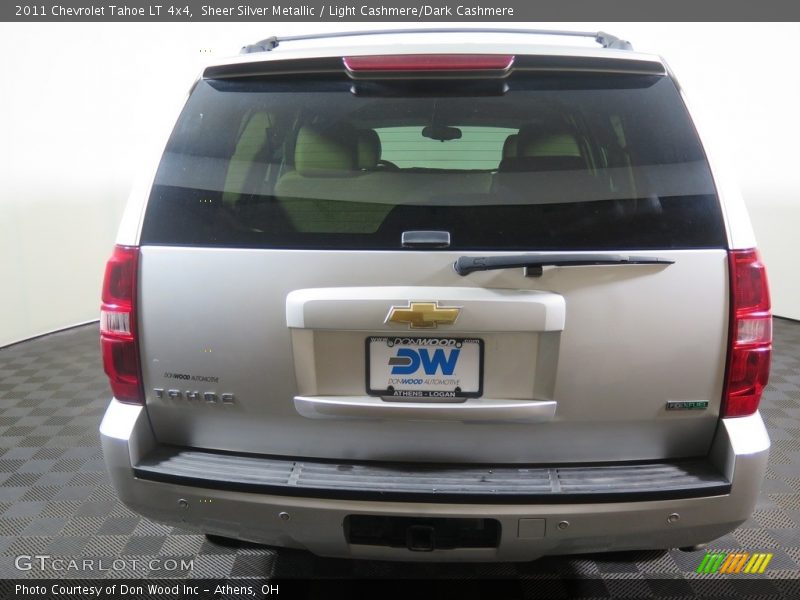 Sheer Silver Metallic / Light Cashmere/Dark Cashmere 2011 Chevrolet Tahoe LT 4x4