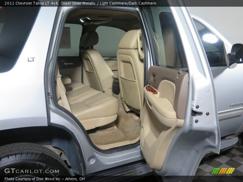 Sheer Silver Metallic / Light Cashmere/Dark Cashmere 2011 Chevrolet Tahoe LT 4x4