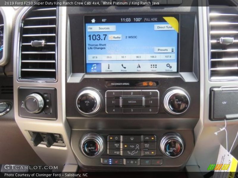 Controls of 2019 F250 Super Duty King Ranch Crew Cab 4x4