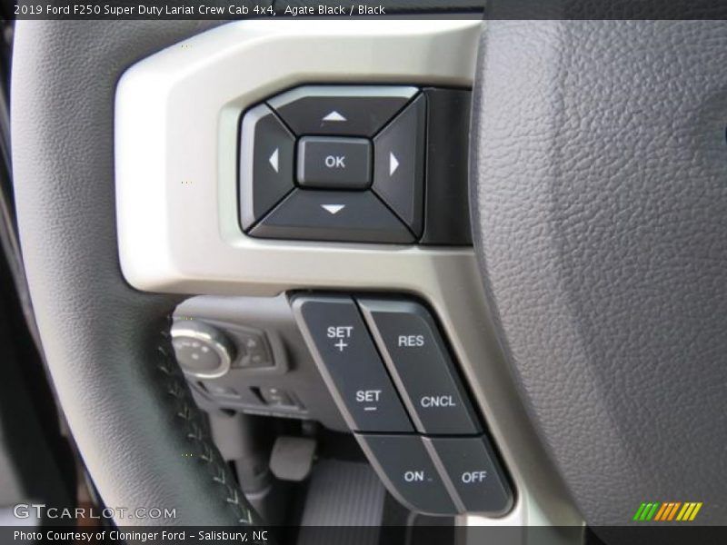  2019 F250 Super Duty Lariat Crew Cab 4x4 Steering Wheel