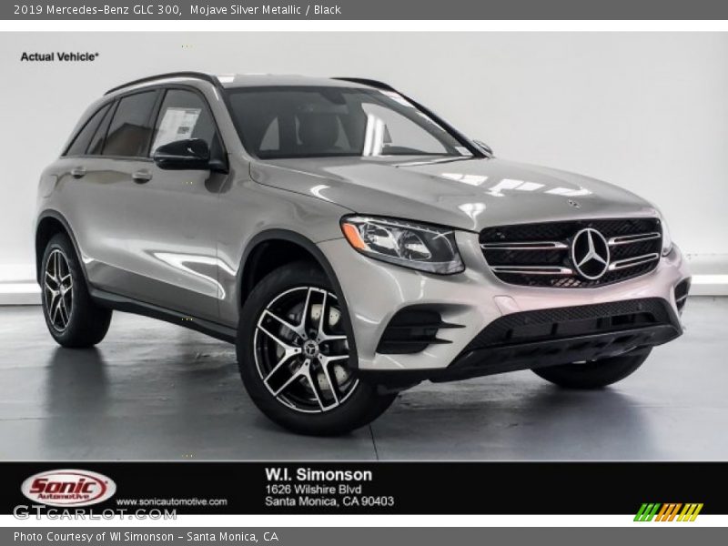 Mojave Silver Metallic / Black 2019 Mercedes-Benz GLC 300