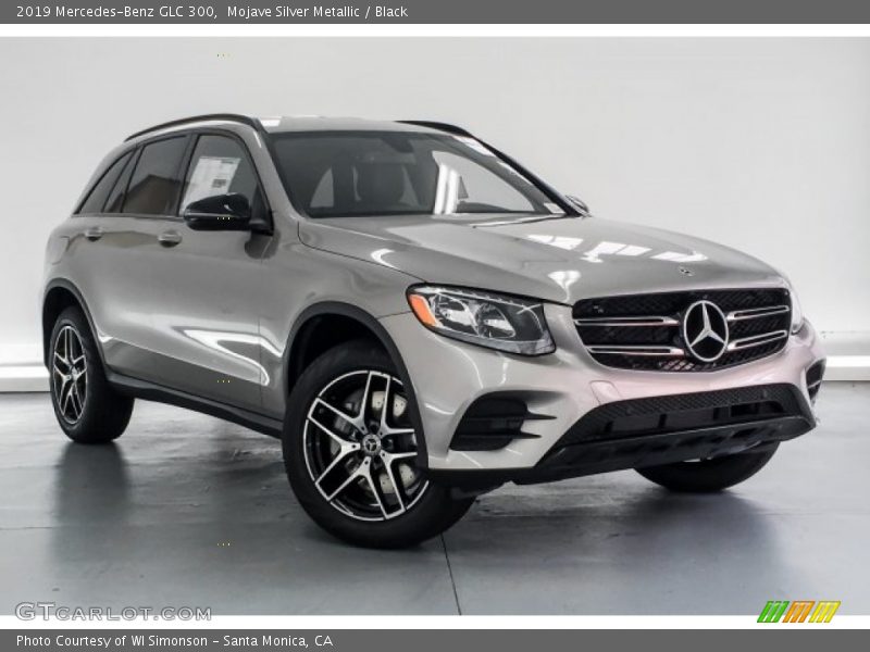 Mojave Silver Metallic / Black 2019 Mercedes-Benz GLC 300