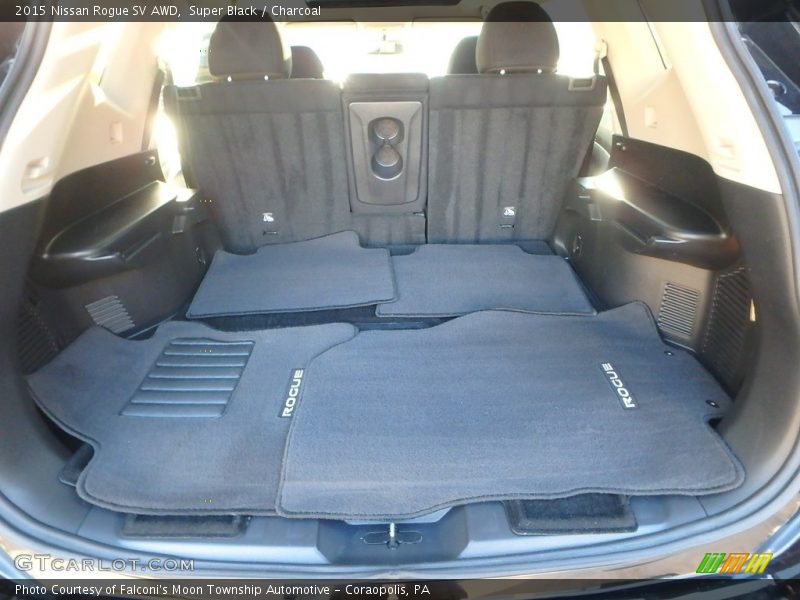 Super Black / Charcoal 2015 Nissan Rogue SV AWD
