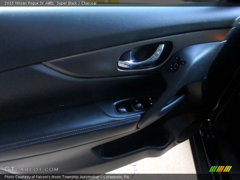Super Black / Charcoal 2015 Nissan Rogue SV AWD