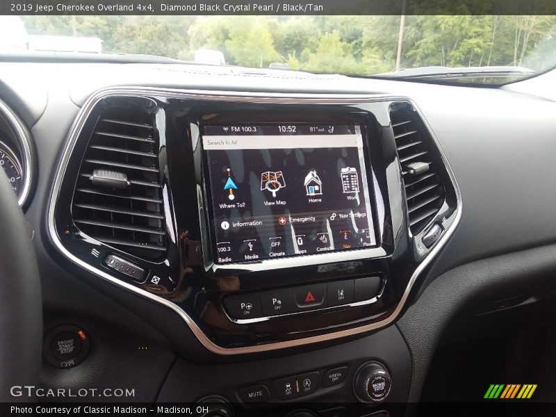 Diamond Black Crystal Pearl / Black/Tan 2019 Jeep Cherokee Overland 4x4