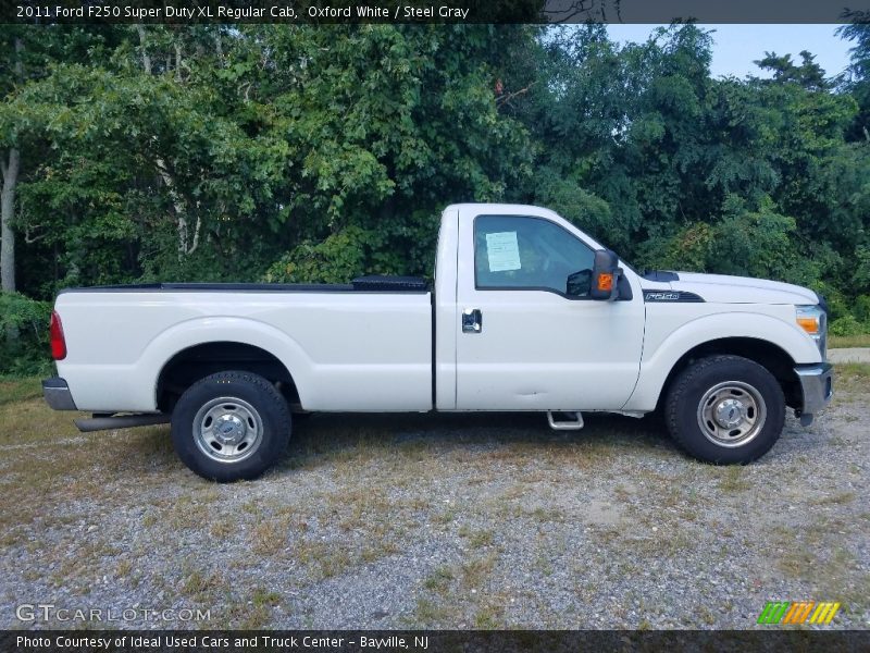 Oxford White / Steel Gray 2011 Ford F250 Super Duty XL Regular Cab