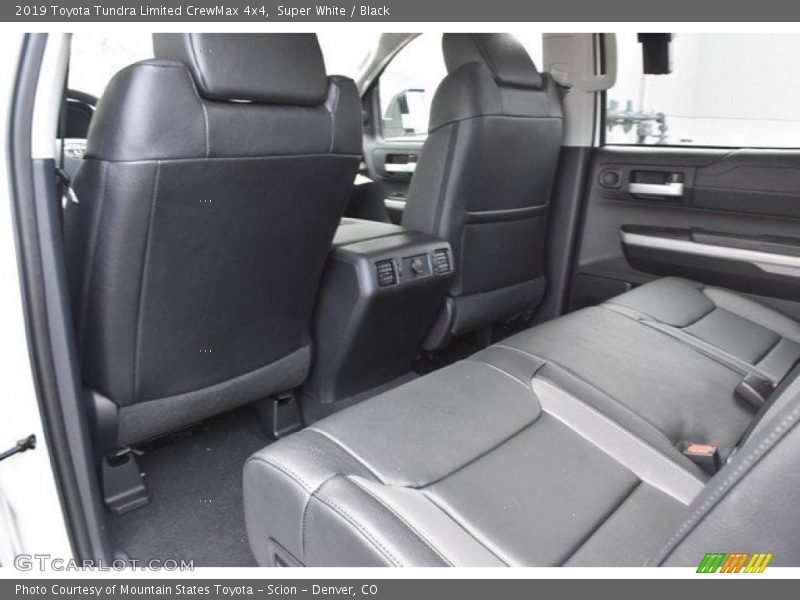 Super White / Black 2019 Toyota Tundra Limited CrewMax 4x4