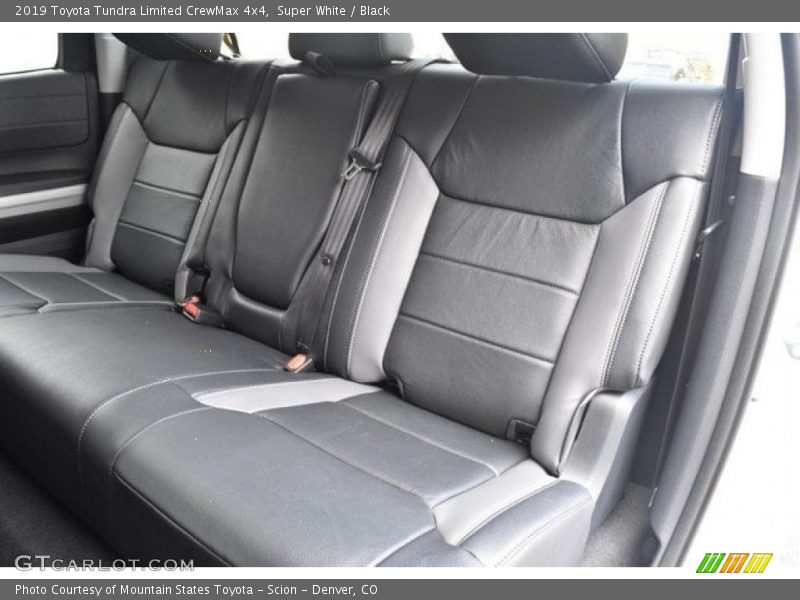 Super White / Black 2019 Toyota Tundra Limited CrewMax 4x4