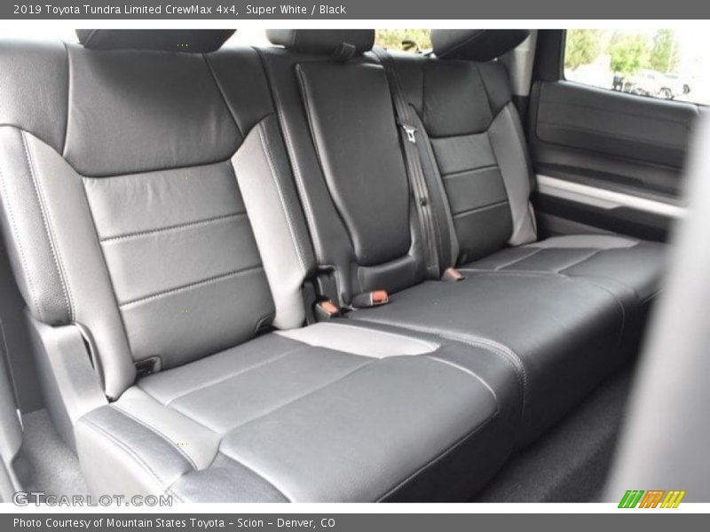 Super White / Black 2019 Toyota Tundra Limited CrewMax 4x4