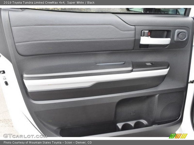 Super White / Black 2019 Toyota Tundra Limited CrewMax 4x4