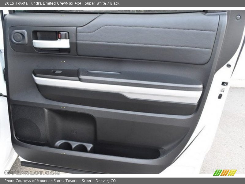 Super White / Black 2019 Toyota Tundra Limited CrewMax 4x4
