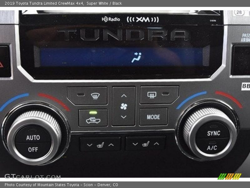 Super White / Black 2019 Toyota Tundra Limited CrewMax 4x4