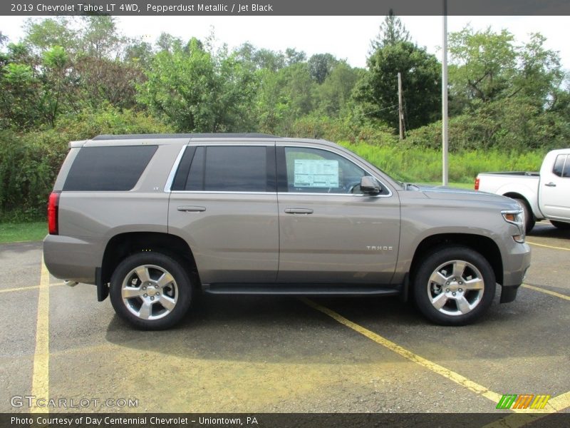 Pepperdust Metallic / Jet Black 2019 Chevrolet Tahoe LT 4WD