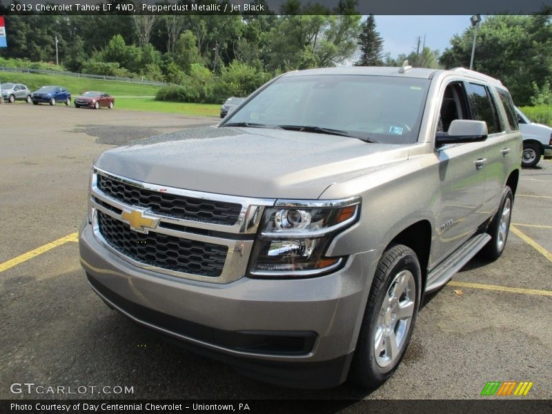 Pepperdust Metallic / Jet Black 2019 Chevrolet Tahoe LT 4WD