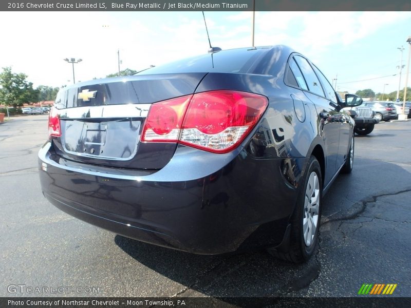 Blue Ray Metallic / Jet Black/Medium Titanium 2016 Chevrolet Cruze Limited LS