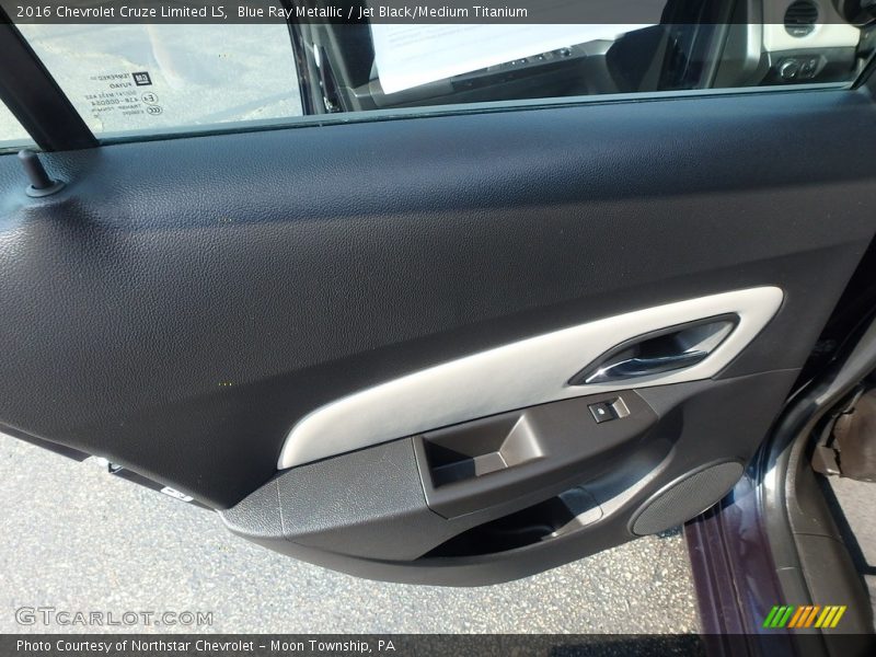 Blue Ray Metallic / Jet Black/Medium Titanium 2016 Chevrolet Cruze Limited LS