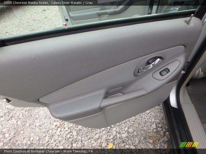 Galaxy Silver Metallic / Gray 2005 Chevrolet Malibu Sedan