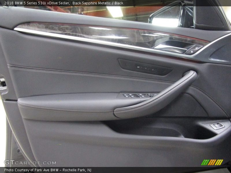 Black Sapphire Metallic / Black 2018 BMW 5 Series 530i xDrive Sedan