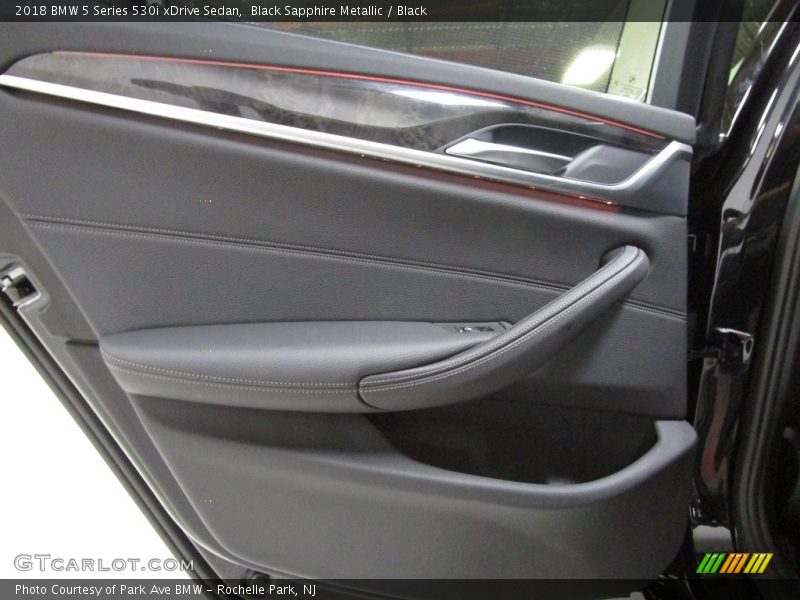 Black Sapphire Metallic / Black 2018 BMW 5 Series 530i xDrive Sedan