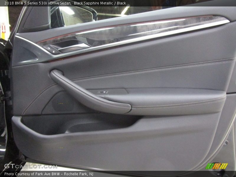 Black Sapphire Metallic / Black 2018 BMW 5 Series 530i xDrive Sedan