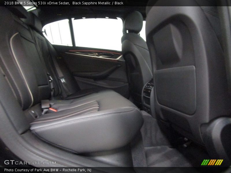 Black Sapphire Metallic / Black 2018 BMW 5 Series 530i xDrive Sedan