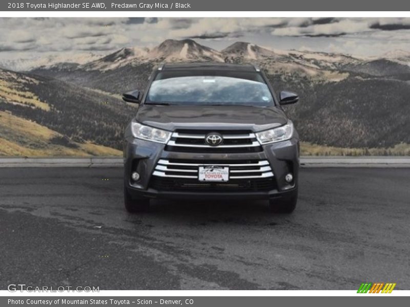 Predawn Gray Mica / Black 2018 Toyota Highlander SE AWD