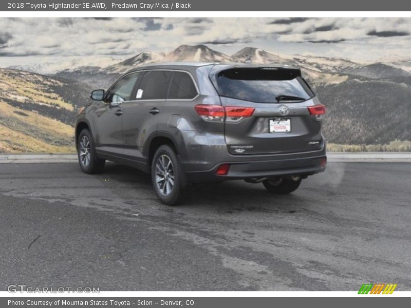 Predawn Gray Mica / Black 2018 Toyota Highlander SE AWD