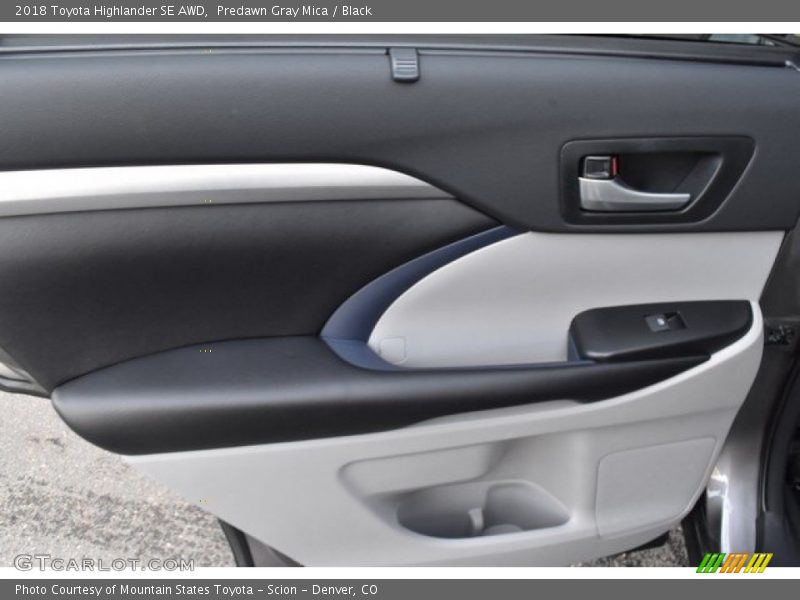 Predawn Gray Mica / Black 2018 Toyota Highlander SE AWD