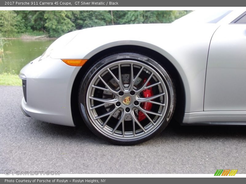  2017 911 Carrera 4S Coupe Wheel