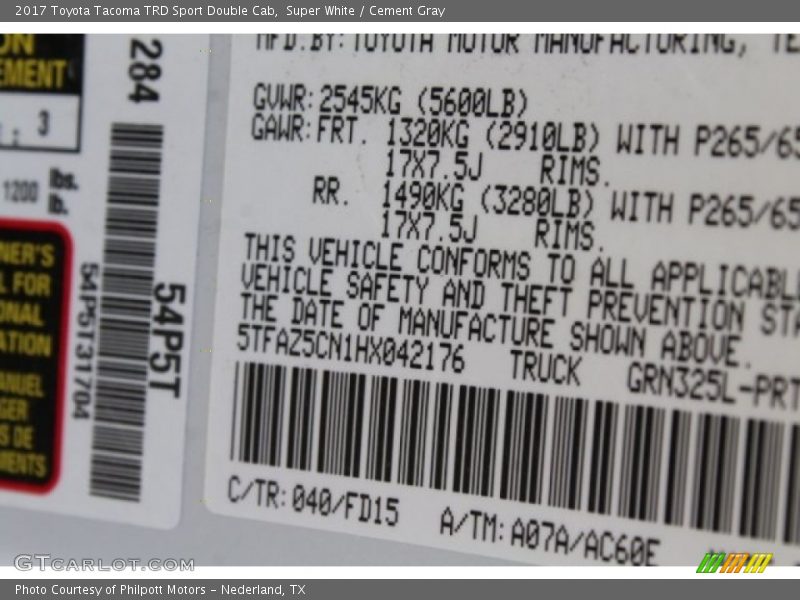 Super White / Cement Gray 2017 Toyota Tacoma TRD Sport Double Cab