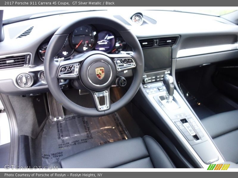Dashboard of 2017 911 Carrera 4S Coupe