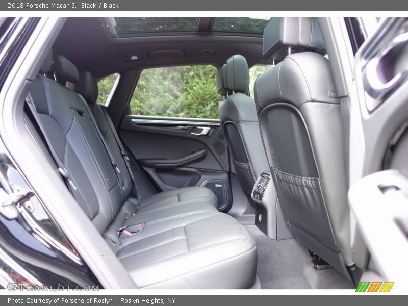 Rear Seat of 2018 Macan S