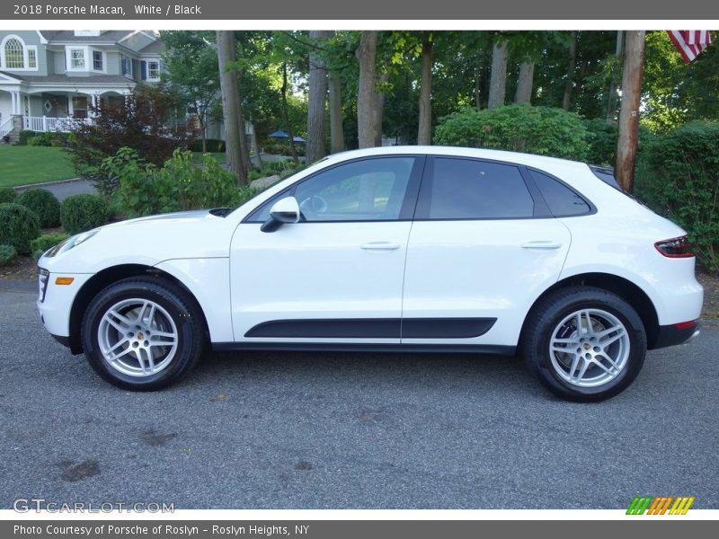 White / Black 2018 Porsche Macan