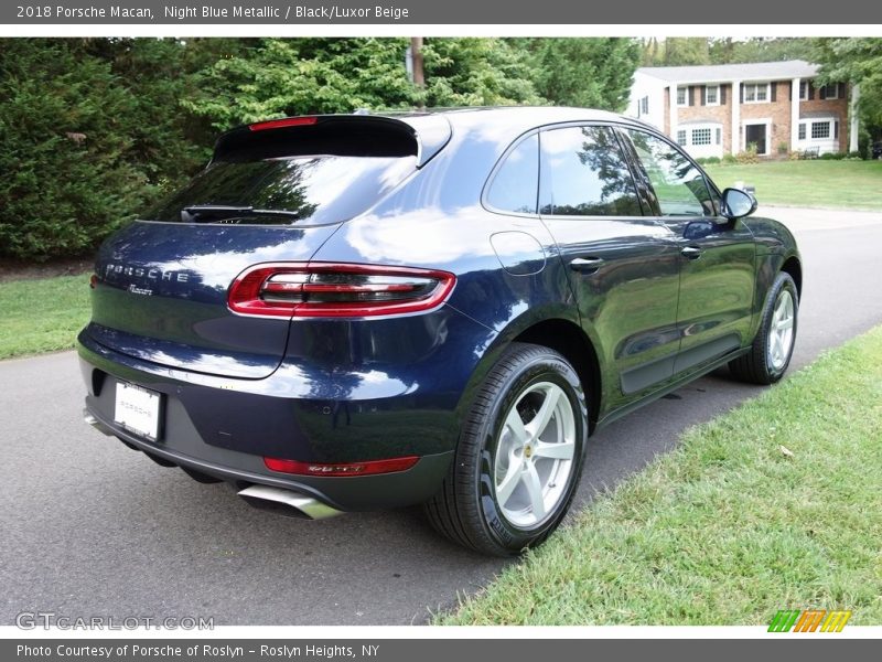Night Blue Metallic / Black/Luxor Beige 2018 Porsche Macan