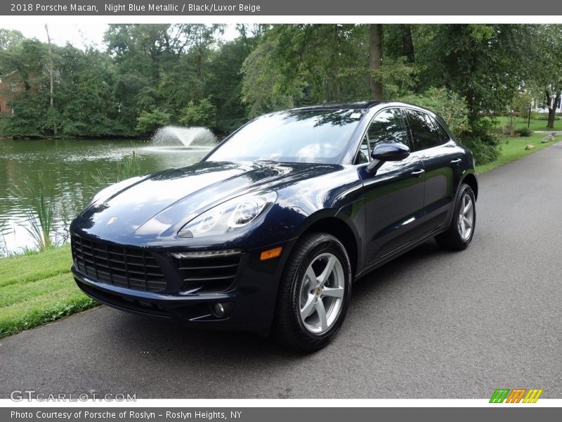 Night Blue Metallic / Black/Luxor Beige 2018 Porsche Macan