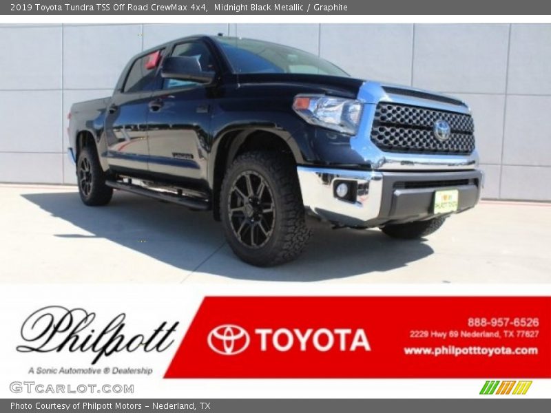 Midnight Black Metallic / Graphite 2019 Toyota Tundra TSS Off Road CrewMax 4x4