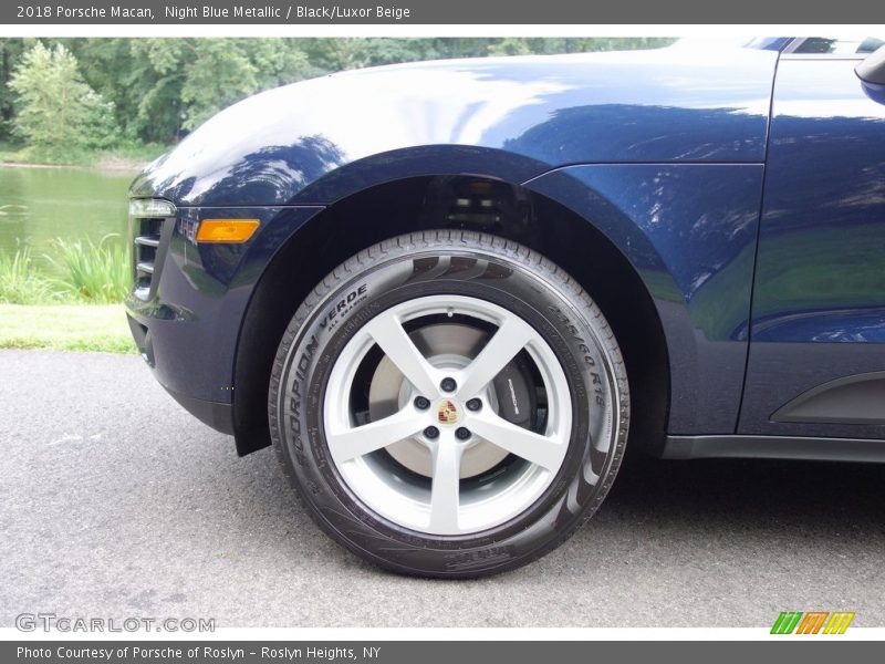 Night Blue Metallic / Black/Luxor Beige 2018 Porsche Macan