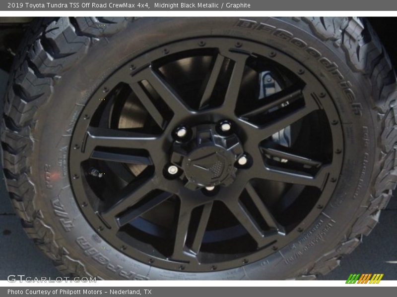 Midnight Black Metallic / Graphite 2019 Toyota Tundra TSS Off Road CrewMax 4x4