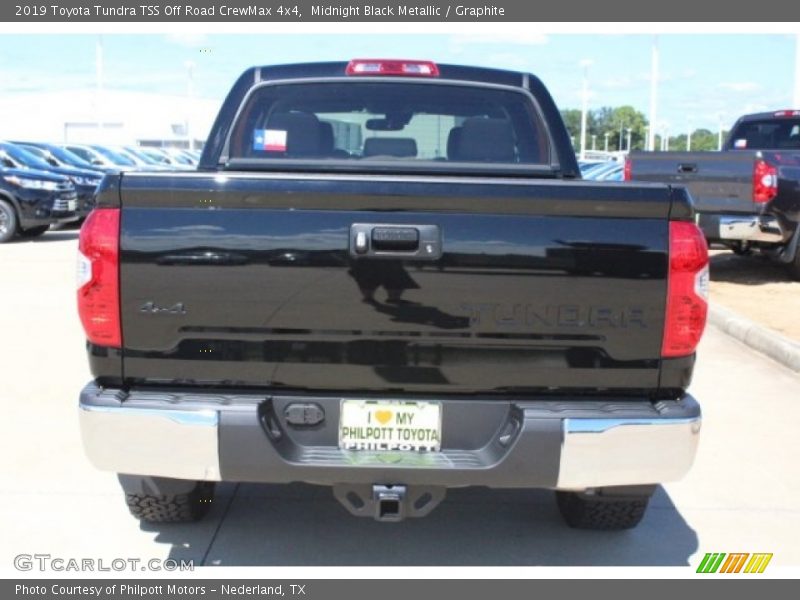 Midnight Black Metallic / Graphite 2019 Toyota Tundra TSS Off Road CrewMax 4x4