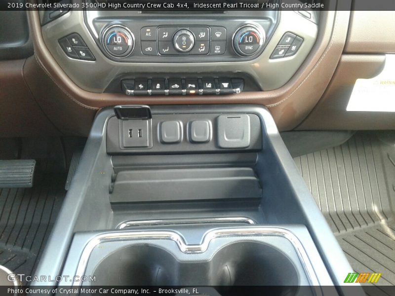 Controls of 2019 Silverado 3500HD High Country Crew Cab 4x4