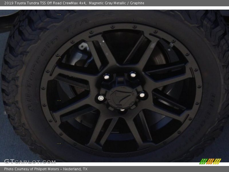 Magnetic Gray Metallic / Graphite 2019 Toyota Tundra TSS Off Road CrewMax 4x4