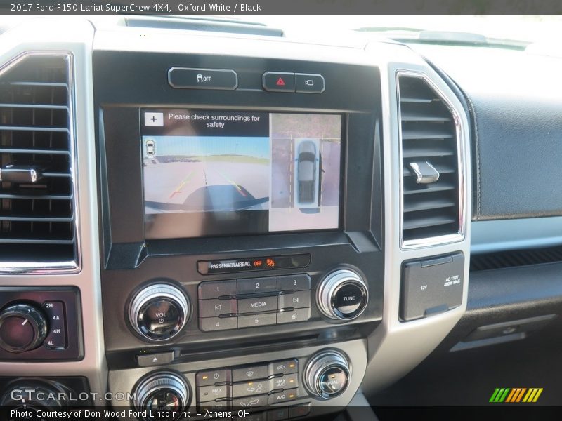 Oxford White / Black 2017 Ford F150 Lariat SuperCrew 4X4