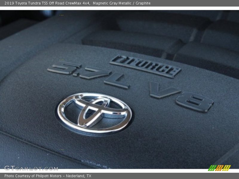 Magnetic Gray Metallic / Graphite 2019 Toyota Tundra TSS Off Road CrewMax 4x4
