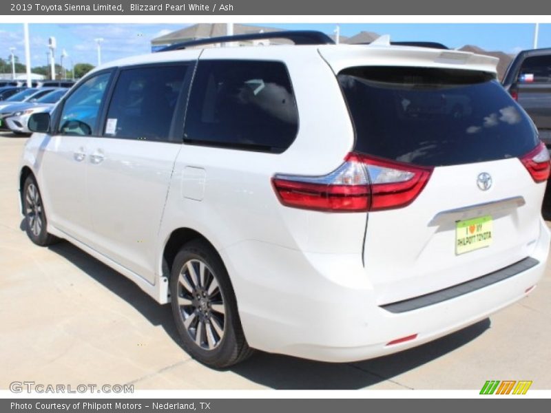 Blizzard Pearl White / Ash 2019 Toyota Sienna Limited